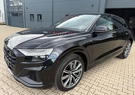 Audi Q8 50 TDI quattro S-Line