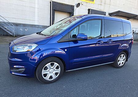Ford Tourneo Courier 1.0 EcoBoost 74kW Ambiente A...