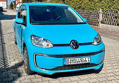 VW e-up! Volkswagen e-up Max CCS SHZ DAB+ Top Zustand Garantie