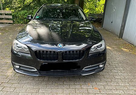 BMW 530d Touring F11, HUD, Navi Professionell