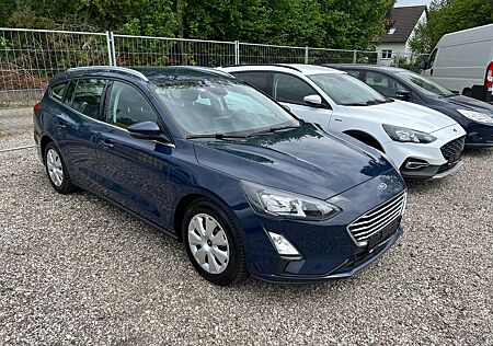 Ford Focus Turnier Cool & Connect