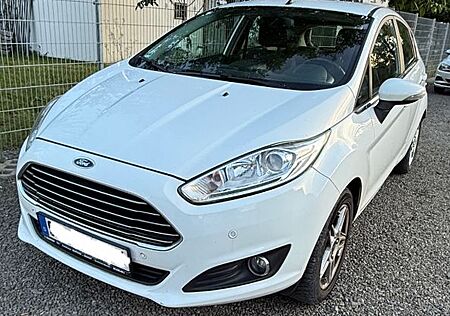 Ford Fiesta 1,0 EcoBoost Titanium *Navi