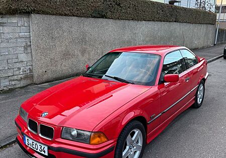 BMW 320i Coupe M Paket