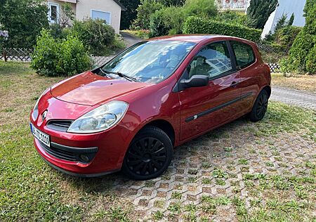 Renault Clio Expression 1.2 16V 55kW Expression