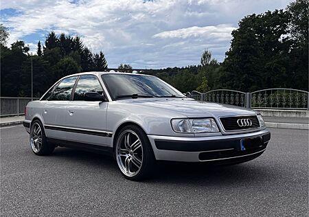 Audi 100 C4. Mit H- Zulassung TÜV Neu