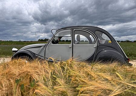 Citroën 2 CV Charleston