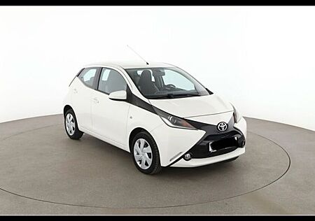 Toyota Aygo (X) Aygo (X) 1,0-l-VVT-i x-play touch x-play touch