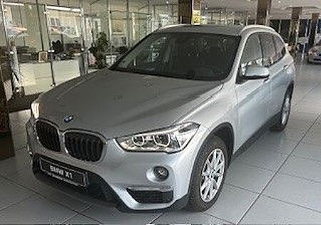 BMW X1 xDrive 25 i Advantage