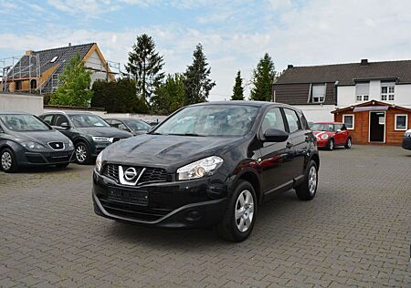 Nissan Qashqai Visia-1-HAND