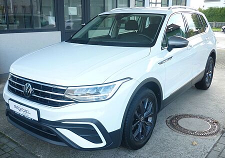 VW Tiguan Allspace Volkswagen 2.0 TDI Life AHK