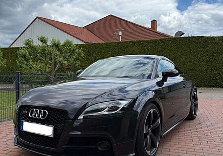 Audi TTS Coupe 2.0 TFSI S tronic quattro