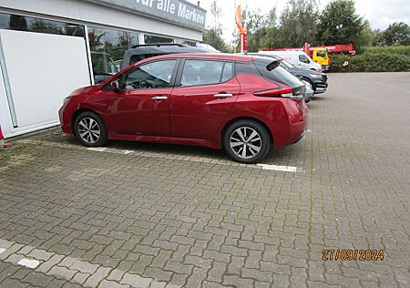 Nissan Leaf Acenta Winterpaket AVM