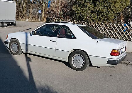 Mercedes-Benz CE 300 24V rostfrei ASR Klima ESHD Tempomat
