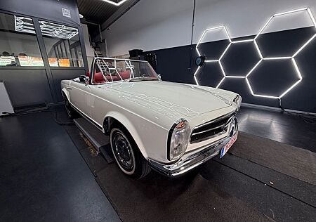Mercedes-Benz SL 230 Pagode Restauriert