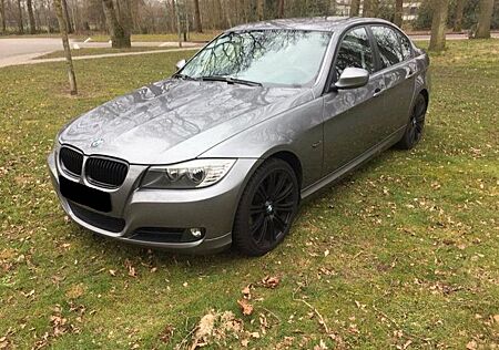 BMW 320d 3er Lim. -Limo-Automat.