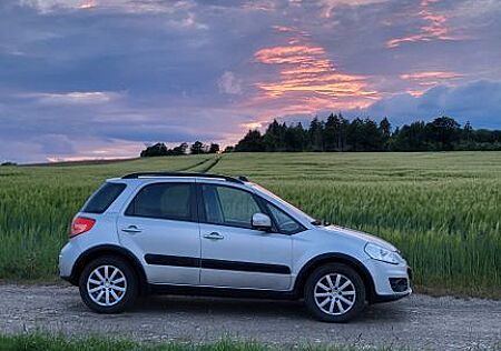 Suzuki SX4 1.6 VVT 2WD Style Style