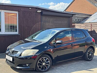 Toyota Auris D-CAT KLIMAAUTOMATIK ALU 6-GANG