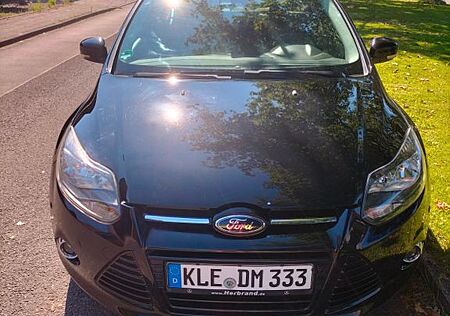 Ford Focus 2,0TDCi 103kW PowerSh. Titanium Turnie...