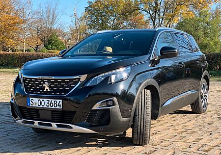 Peugeot 5008 / 8,845km Replaced Engine / GT-Line