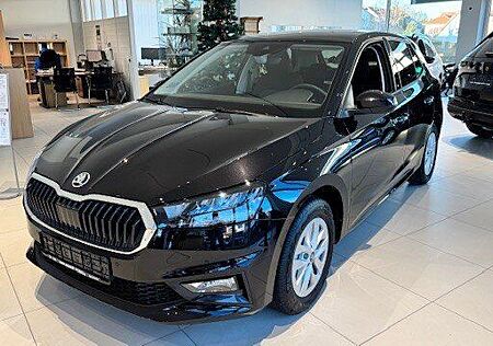 Skoda Fabia 1.0 TSI Selection DSG AHK/Kam./Kessy/5J.Ga