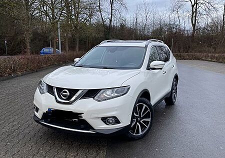 Nissan X-Trail TEKNA 1.6 dCi DPF AUTO TEKNA