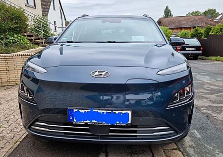 Hyundai Kona Elektro Prime, 65,4 kWh, Vollausstattung