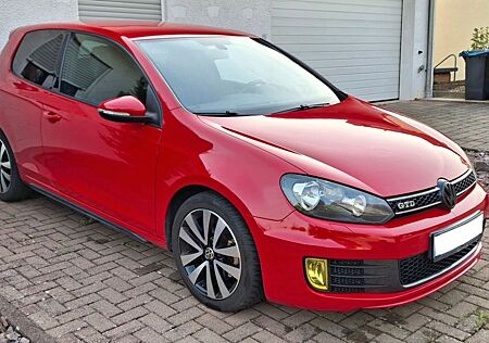 VW Golf Volkswagen 2.0 TDI GTD GTD