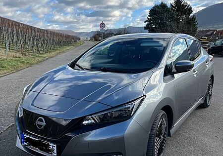 Nissan Leaf N-Connecta | 11.000 KM | 1. HAND