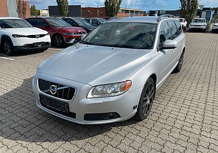 Volvo V70 Kombi Momentum