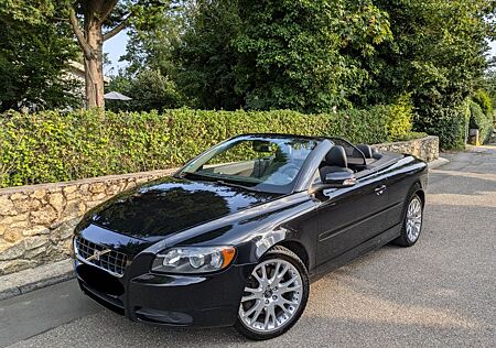 Volvo C70 2.4i Momentum Automatik