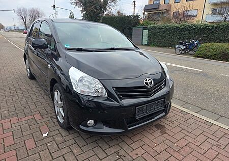 Toyota Verso Executive