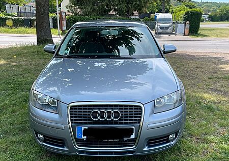 Audi A3 1.6 Sportback. Inspektion NEU! Scheckheft!