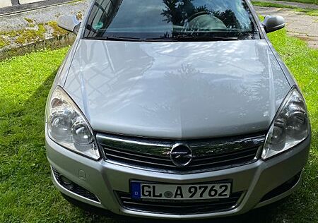 Opel Astra 1.6 Twinport 77kW -