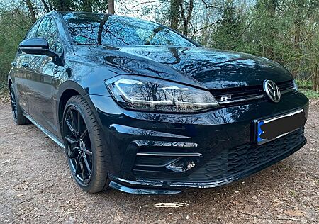 VW Golf Volkswagen VII 1.4 TSI Highline 2x R-Line, LED, 18 Z