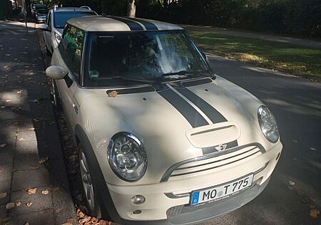Mini John Cooper Works Coupé