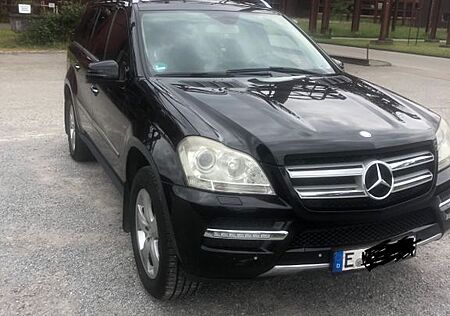 Mercedes-Benz GL 350 BlueTEC 4MATIC