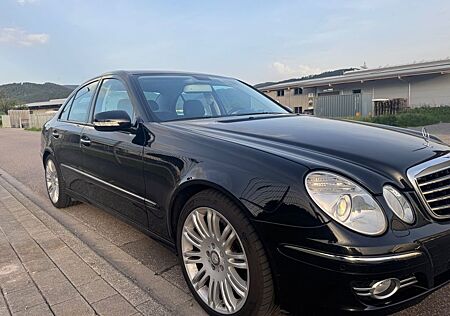 Mercedes-Benz E 280 Avantgarde (W211) EZ 11/2007 150.000 km V6