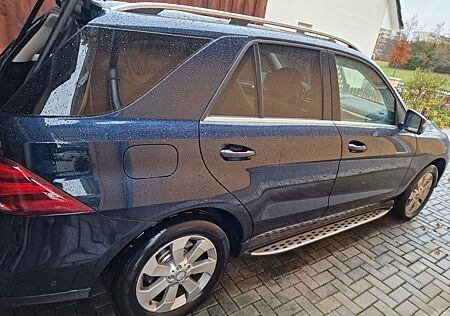 Mercedes-Benz GLE 350 d 4MATIC -