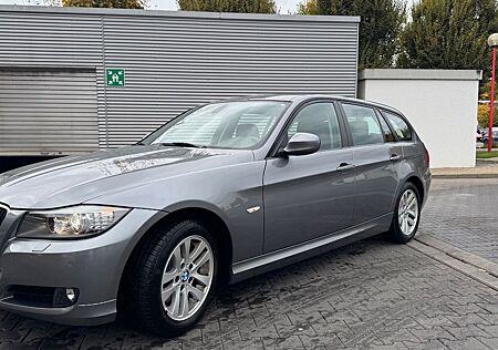 BMW 320 gebraucht kaufen BMW 320d Touring -