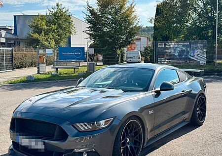 Ford Mustang 5.0 Ti-VCT V8 GT GT