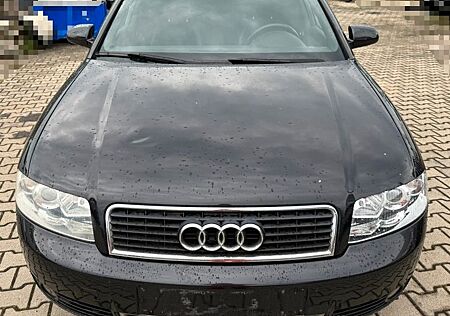Audi A4 B6 Avant 2.0 S-Line