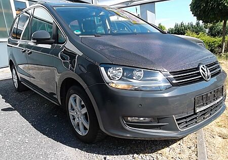 VW Sharan Volkswagen Cup 2.0tdi 177PS,Klimtr.Shz.PDC.AHK.7Sitz