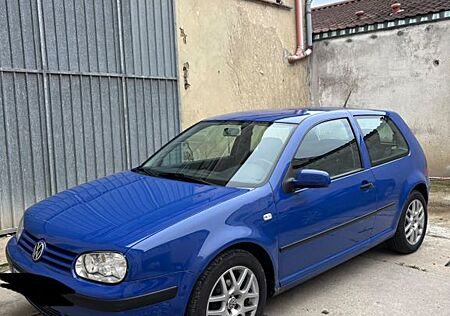 VW Golf Volkswagen 1.4 Basis