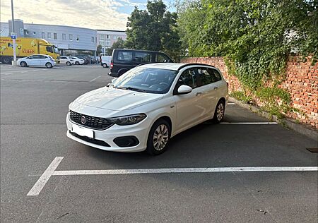 Fiat Tipo Kombi 02/2019 | 67.000 km | 2. Hand