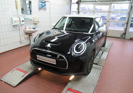 Mini Cooper SE Classic Trim, T/Leder, Facelift, Topp