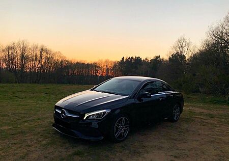 Mercedes-Benz CLA 200 CLA- 200 AMG Line,LED, wenig KLM , Scheckheft