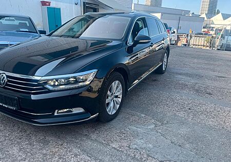 VW Passat Variant Volkswagen Highline BMT/Start-Stopp