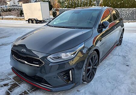 Kia Cee'd / Ceed 1.6 T-GDI DCT GT GT