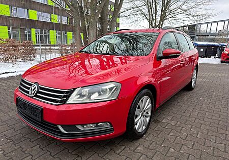 VW Passat Variant Volkswagen 2.0 TDI Automatik Navi SHZ TÜV
