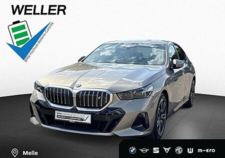 BMW i5 eDrive40 499,-/0Anz M-Sport DAPro B&W HUD LED